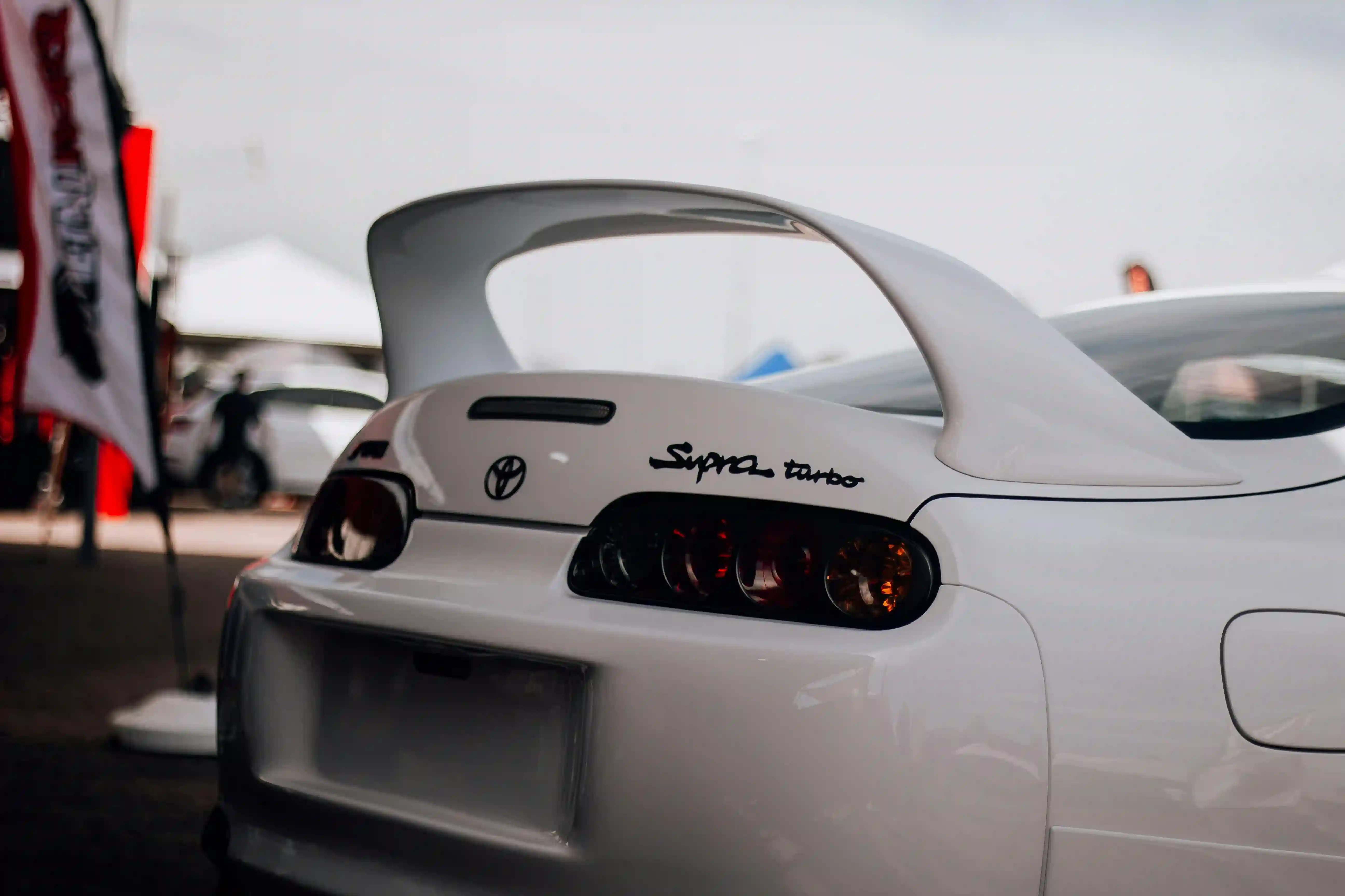 Spesifikasi Toyota Supra MK4