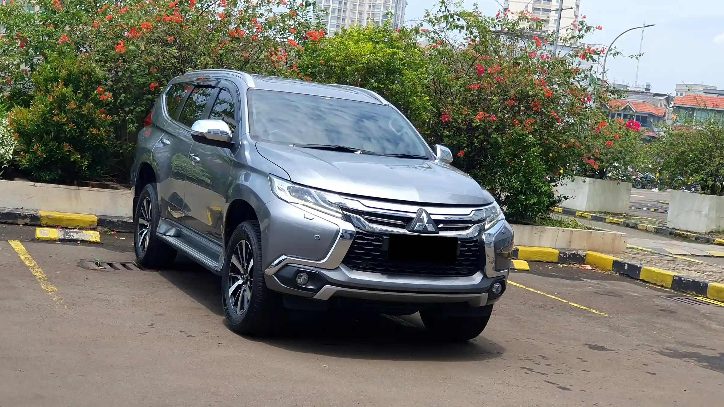 Rekomendasi Pilihan Mitsubishi Pajero Sport Dakar Bekas