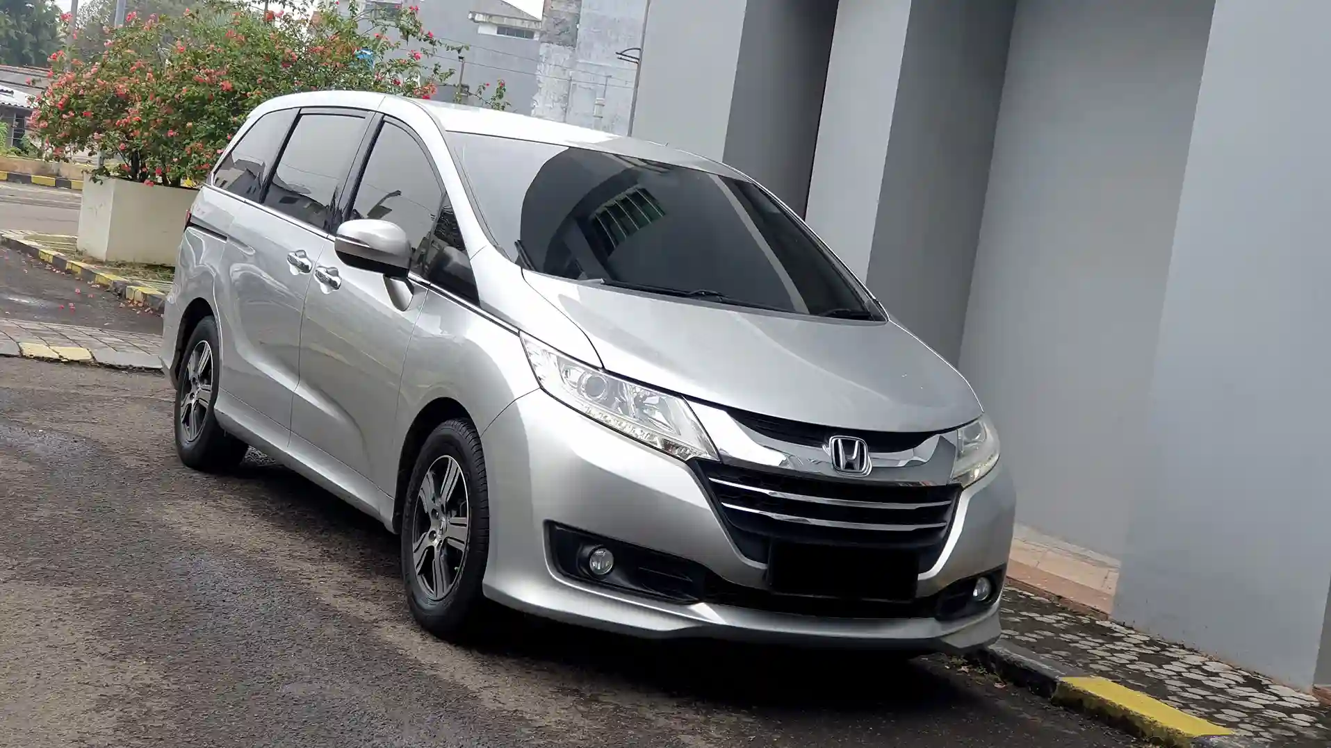 Hal yang Perlu Diperhatikan Sebelum Memilih Mobil Honda Bekas di Bawah 200 Jutaan