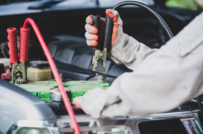 Manfaat Mengetahui Kondisi Kelistrikan Mobil Bekas saat Membeli
