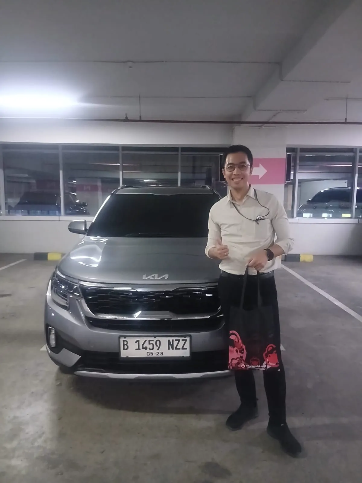 Happy customer Belanja Mobil
