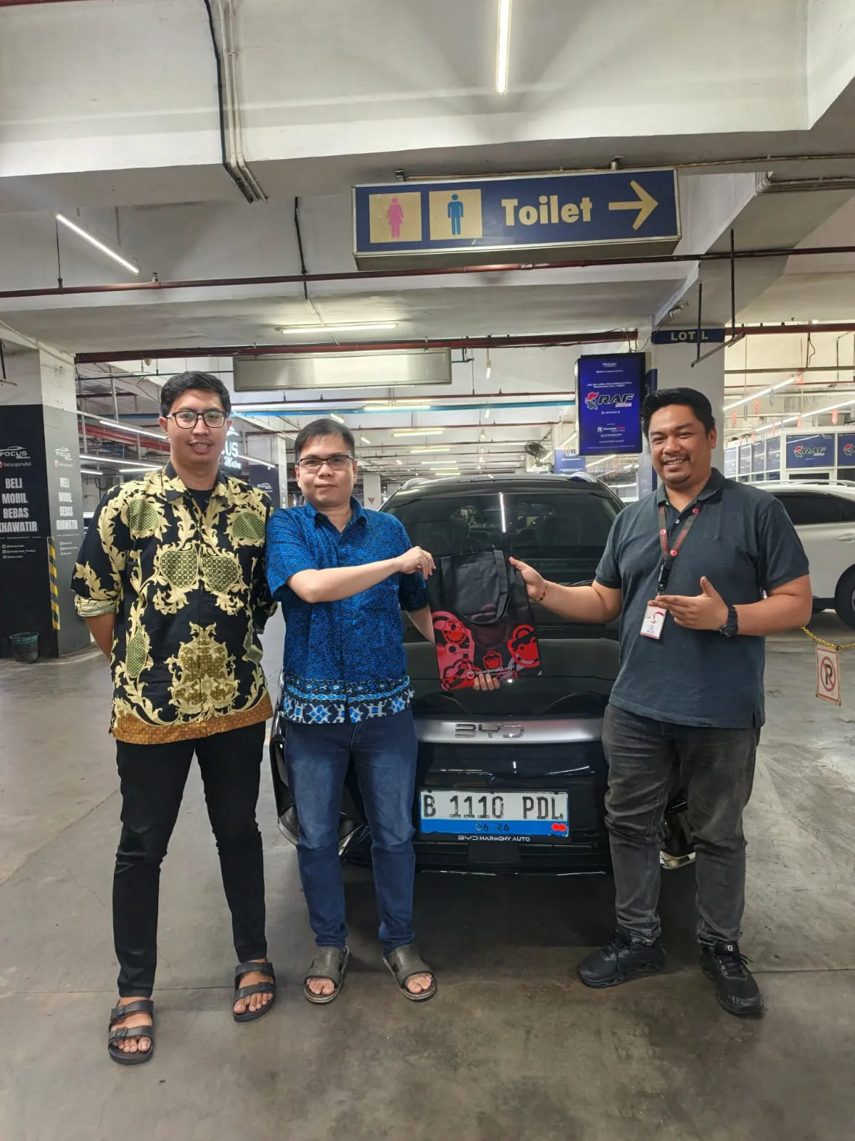 Happy customer Belanja Mobil